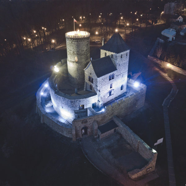 Będzin Zamek w Będzinie nocą DJI_0153